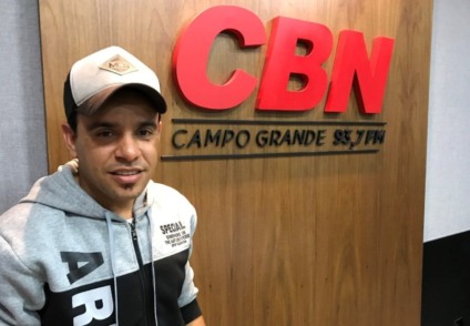Marcelo Oliveira é trabalhador rural, músico e compositor - Luís Vilela