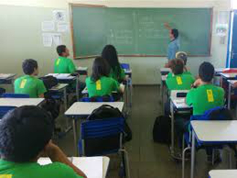 Quase 30% dos alunos do 9º ano já tiveram relação sexual - Divulgação/Agência MS