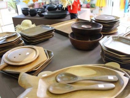 Artesanatos feitos em cerâmica, tecido, EVA, MDF, pinturas, bordados e outros produtos - Divulgação