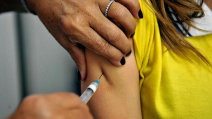 Procura pela vacina nos postos de saúde dobrou nas últimas semanas - Agência Brasil