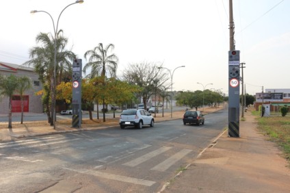Radar na avenida Rosário Congro, no Jardim Angélica, está desligado - Danielle Leduc/JPNews