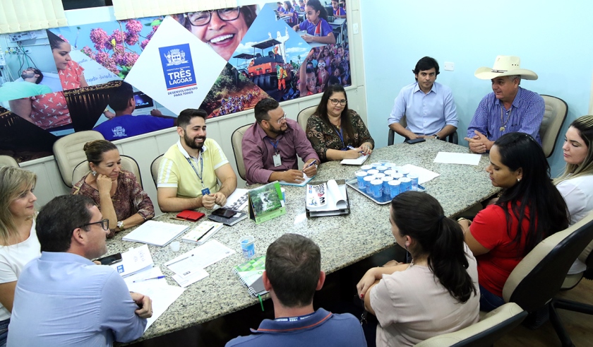 Autoridades se reuniram nesta fase preparatória de ajustes para implantação do programa - Imagem cedida