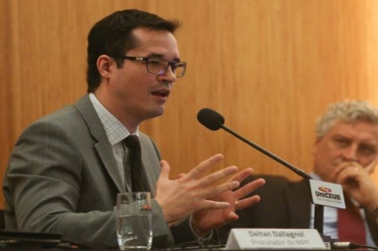 Deltan Dallagnol afirma que toda a equipe pode renunciar se manobra de deputados prosperar - Agência Brasil