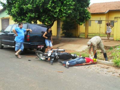 O motociclista chocou-se com uma camionete GM/Blaser Executive -