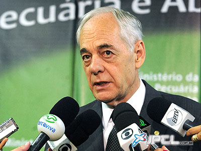 Ministro da Agricultura, Reinhold Stephanes, disse que a pecuária brasileira está caminhando para uma projeção de crescimento -