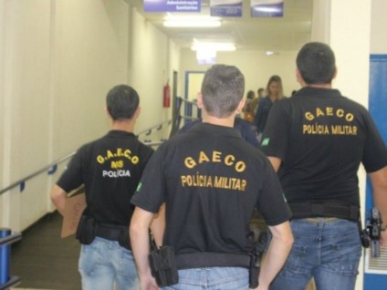 Policiais do Gaeco na Câmara Municipal de Campo Grande -