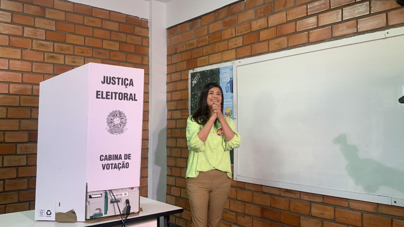 Rose Modesto (União Brasil) durante votação das eleições municipais de 2024 