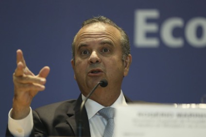 As primeiras mudanças devem ocorrer em junho. - Foto:José Cruz/Agência Brasil