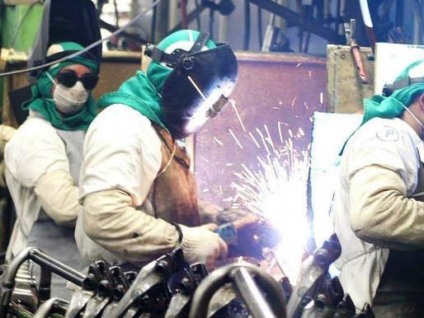 Trabalho na indústria - Arquivo/Agência Brasil