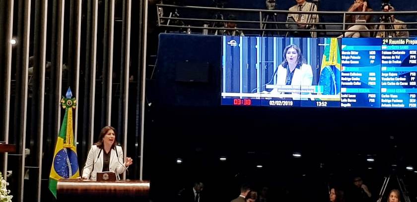 Senadora tem nome incluído entre integrantes da frente ‘anti-Renan’ - Márcia Paravizzi