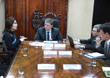 Simone Tebet se reúne com ministro da Infraestrutura, Tarcísio Gomes de Freitas. - Roberto Castello