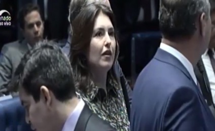 A senadora Simone Tebet (MDB) falou sobre sobre a possibilidade de discussão da flexibilização - Foto: Reprodução/TV Senado