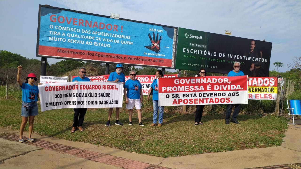 Reivindicação foi realizada na esquina da Av. Hirosihima com a Rua Panjotis Jean Kontos - Foto: Reprodução