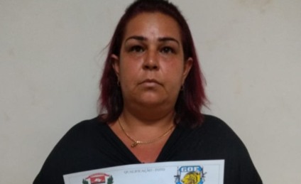 Durante buscas na casa onde ela estava, no interior paulista, os policiais apreenderam 79 pinos de cocaína - Imagem cedida/Polícia Civil Durante buscas na casa onde ela estava, no interior paulista, os policiais apreenderam 79 pinos de cocaína - Imagem cedida/Polícia Civil