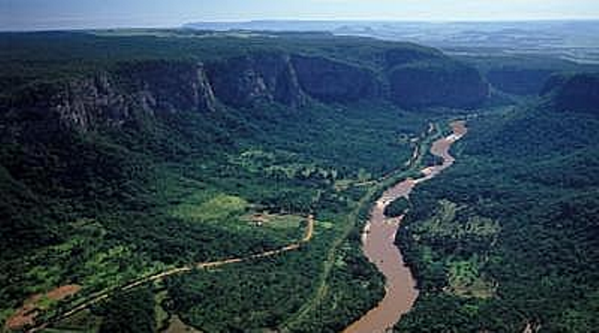 Cuesta da serra de Maracaju e rio Aquidauana - Reprodução/IHGMS