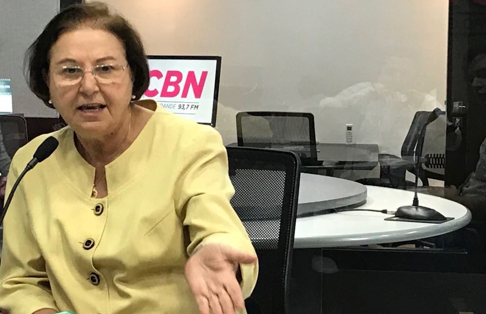 Tânia foi secretária de Puccinelli e diz que pensou muito antes de aceitar o convite - CBN CG