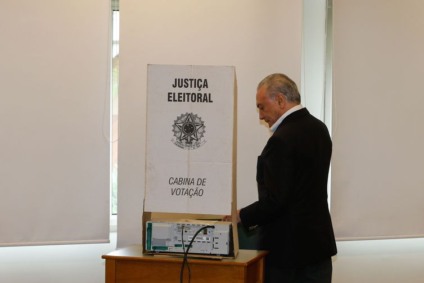 O presidente Michel Temer vota no 2º turno - Cesar Itiberê/PR
