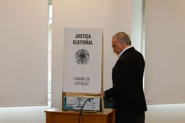 O presidente Michel Temer vota no 2º turno - Cesar Itiberê/PR