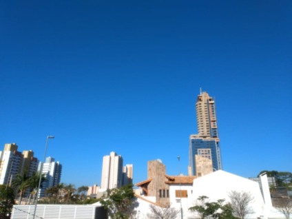 Temperaturas devem ficar entre 22ºC e 36ºC - Loraine França