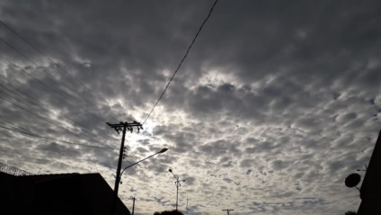 Sol entre nuves permanecerá sobre o município - Talita Matsushita/JPNEWS