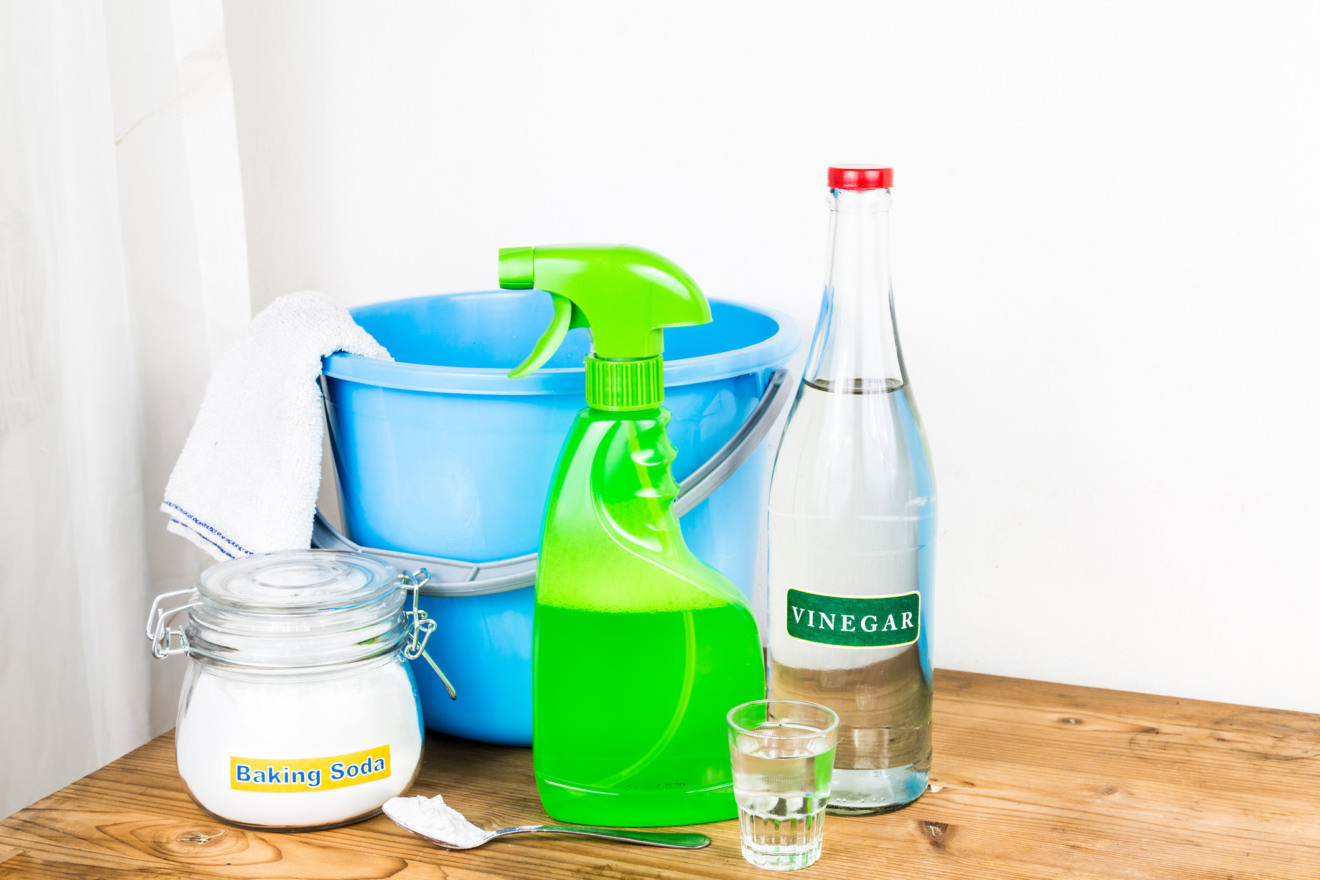 Vinagre na faxina: ele é um substituto milagroso para produtos de limpeza