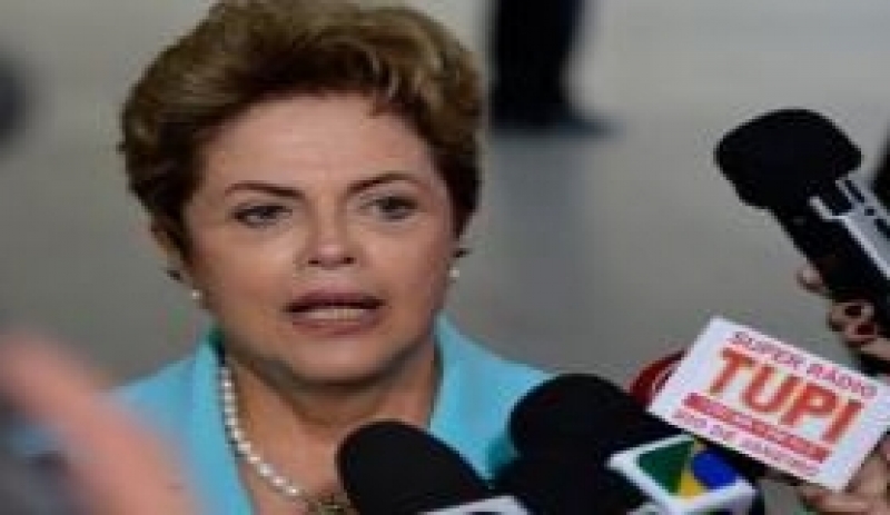 Dilma Rousseff segue viagem para Porto Alegre  - Wilson Dias/Agência Brasil