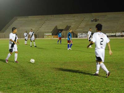 Os únicos desfalques serão o volante Maringá, que levou o terceiro cartão amarelo contra o Colorado, e o meia Wellington, expulso na mesma partida - Os únicos desfalques serão o volante Maringá, que levou o terceiro cartão amarelo contra o Colorado, e o meia Wellington, expulso na mesma partida -