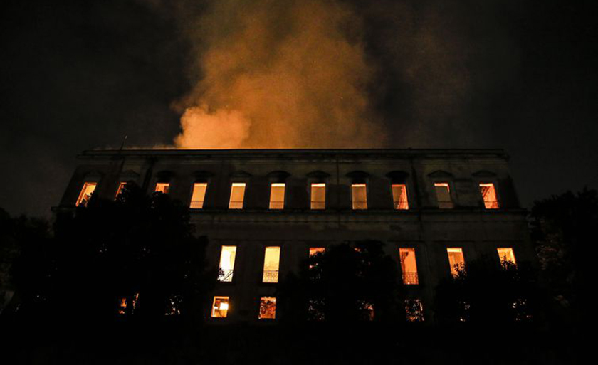 Incêndio destruiu a maioria do acervo do Museu Nacional do Rio de Janeiro, na Quinta da Boa Vista - Tânia Rêgo/Agência Brasil