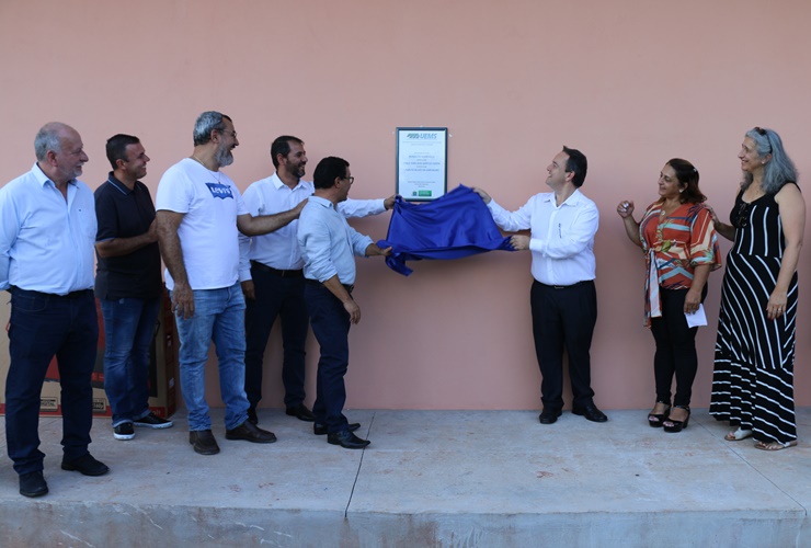 A inauguração contou com a presença do reitor da UEMS Fábio Edir dos Santos Costa - Secretária de Comunicação MS