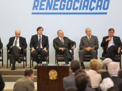 Michel Temer sanciona as leis referentes ao Supersimples e ao Salão-Parceiro e lança o Mutirão da Renegociação - Antonio Cruz/ Agência Brasil Michel Temer sanciona as leis referentes ao Supersimples e ao Salão-Parceiro e lança o Mutirão da Renegociação - Antonio Cruz/ Agência Brasil