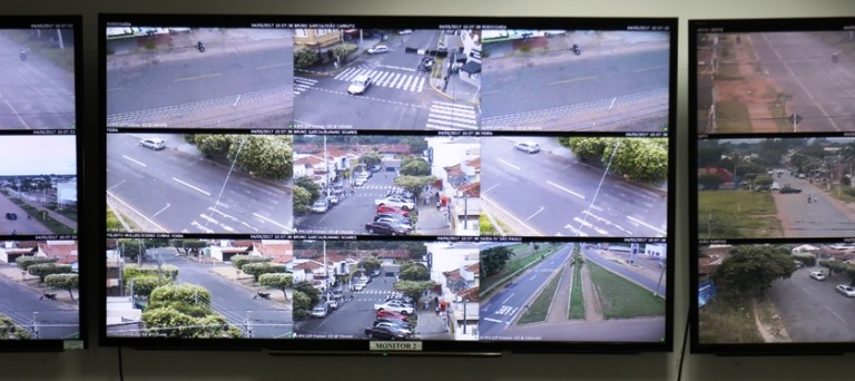 Equipamentos e uma central de monitoramento instalada no quartel da Polícia Militar em 2016 custaram R$ 1,2 milhão, de recursos da Petrobras - Arquivo/JPNews