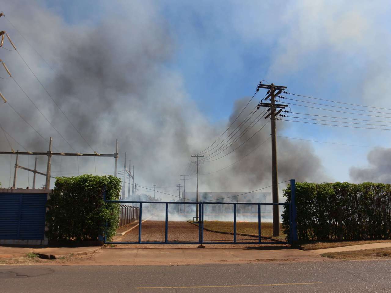 Incêndio florestal tomou grandes proporções - Hugo Leal/JPNEWS