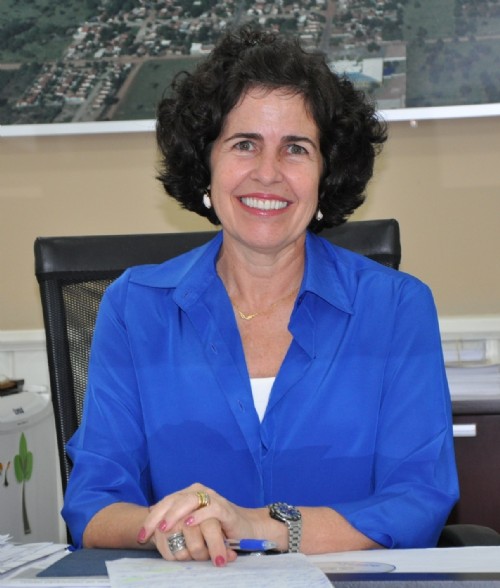 Prefeita Márcia Moura reforma estruturas do primeiro e segundo escalões -