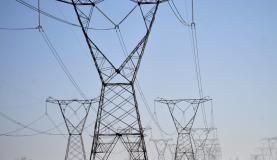 Leilão tem a finalidade de contratar serviços de linha de transmissão de energia em 20 estados  - Marcelo Casal Jr/Agência Brasil