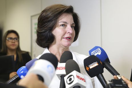 A procuradora-geral da República, Raquel Dodge, alertou para a importância de combater as fake news - Valter Campanato/Agência Brasil