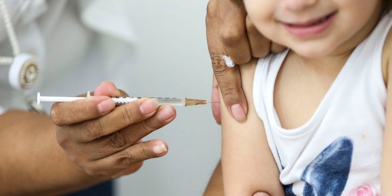 Apesar do perigo de exposição à doenças pela falta de imunização, Sesau afirmou que não há risco de surto das doenças que são prevenidas - Marcelo Camargo/Agência Brasil