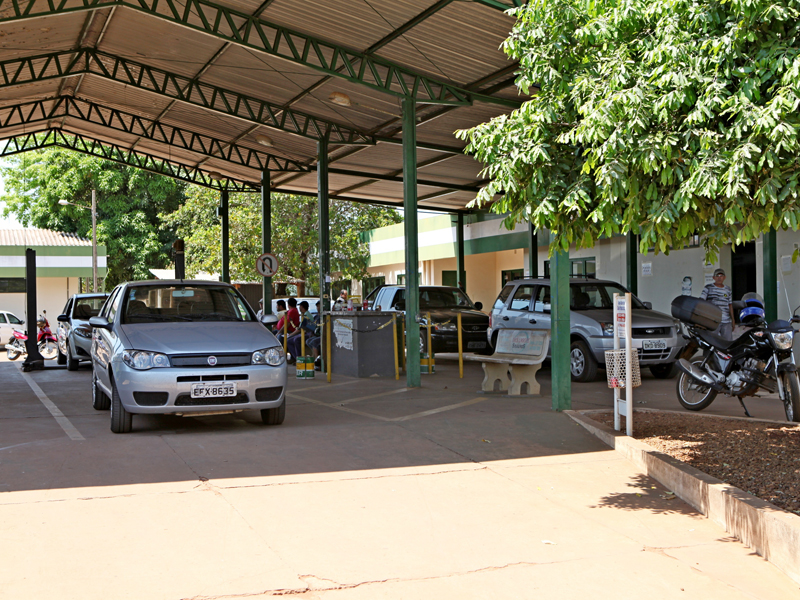 Problema em sistema deixam motoristas esperando horas por atendimento  - Elias Dias/JP