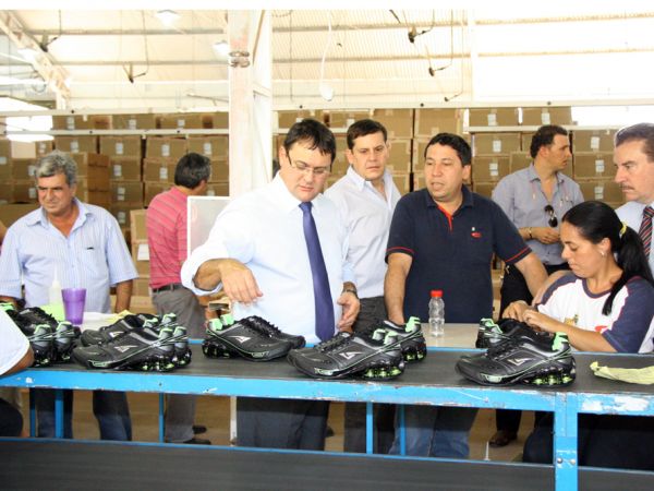Presidente da Fiems assina hoje convênio com a Sitrel e Senai -