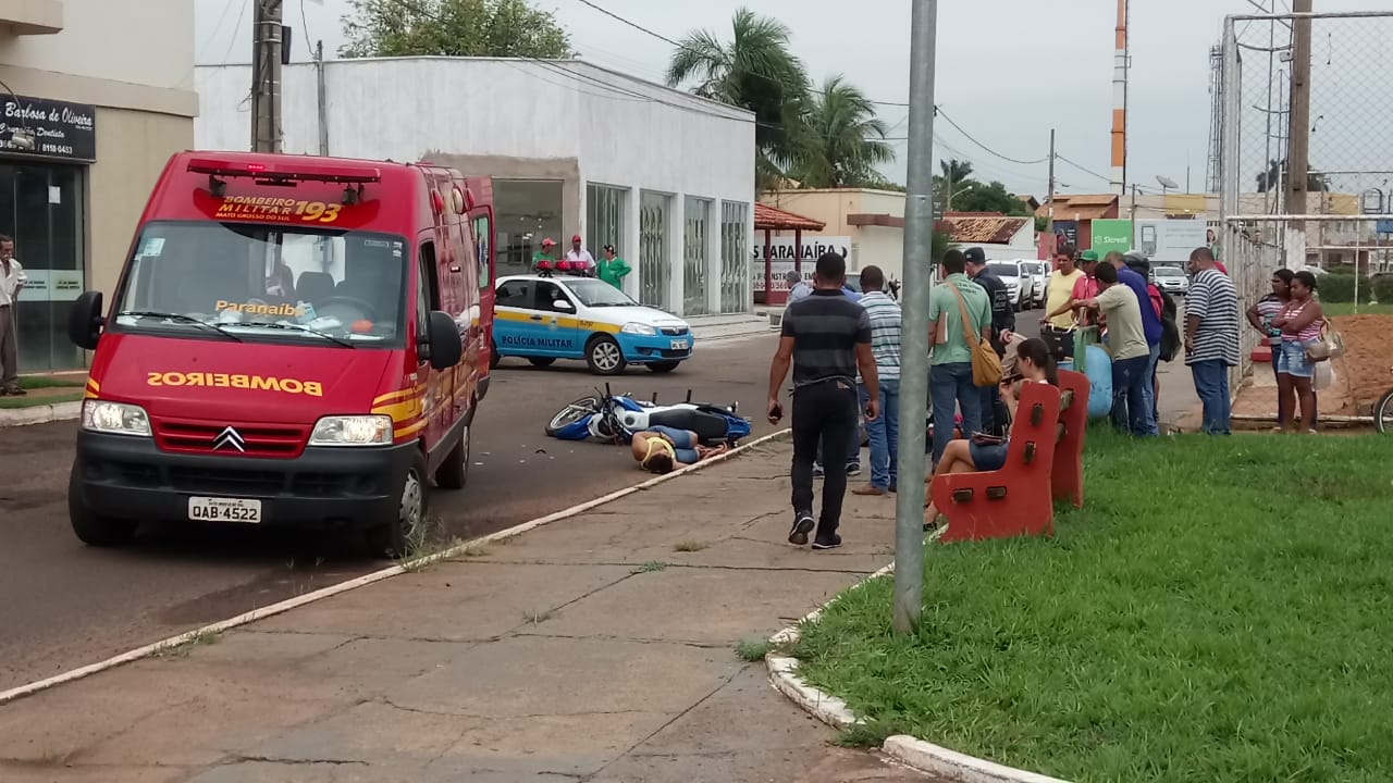 Os bombeiros estão no local - Valéria Freitas/JPNEWS