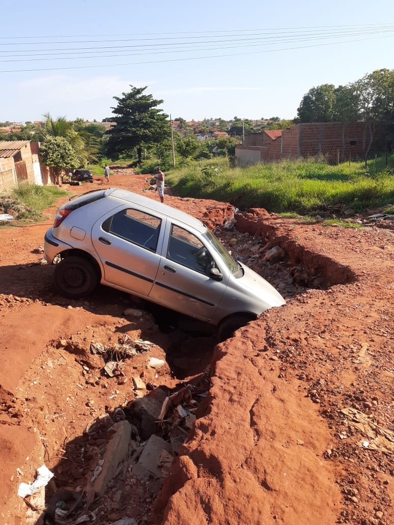 A família estava no bairro em busca de um horta e não conhecia o local - Reprodução