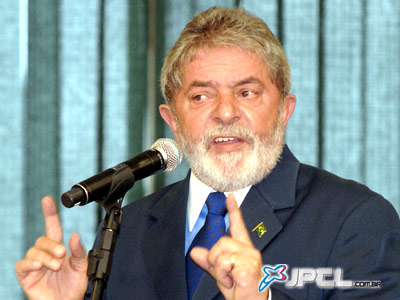 O presidente Lula quer estabelecer compromisso com os prefeitos para discutir investimentos -