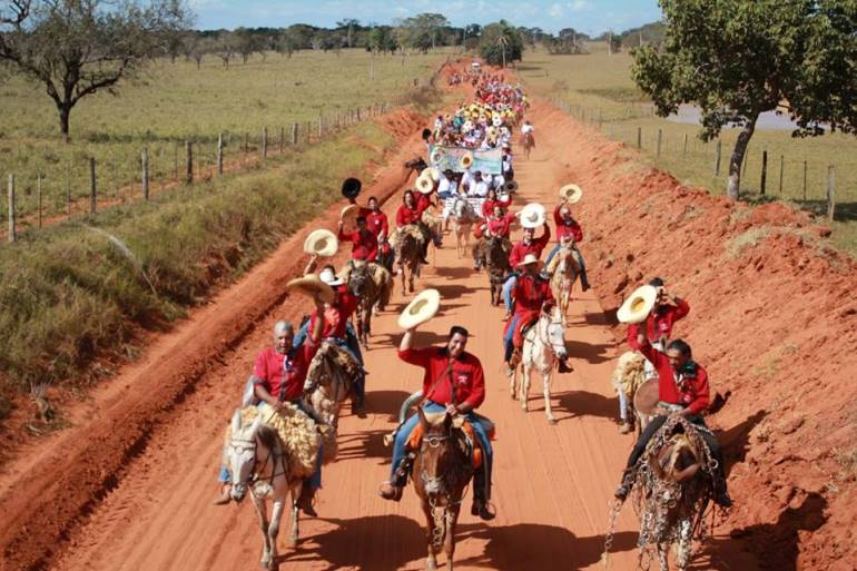 Os tropeiros deverão percorrer aproximadamente 10 quilômetros e a chegada será em frente à praça central do Distrito de Arapuá. - Divulgação/Assessoria