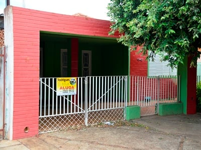 Funcionários terão de percorrer casas fechadas para vistorias e, se necessária, limpeza -