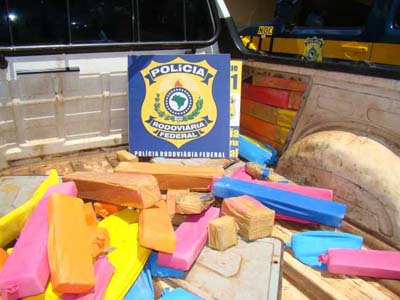 FORD/RANGER abordada com droga em Bataguassu -