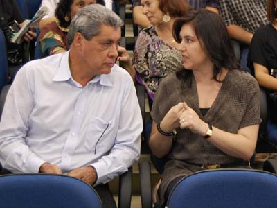 Puccinelli e Simone participam de evento nesta sexta no município -