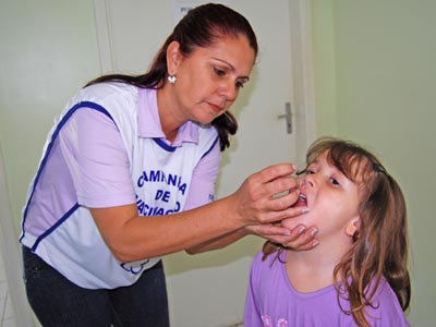 Crianças com até seis anos devem ser vacinadas contra o sarampo -