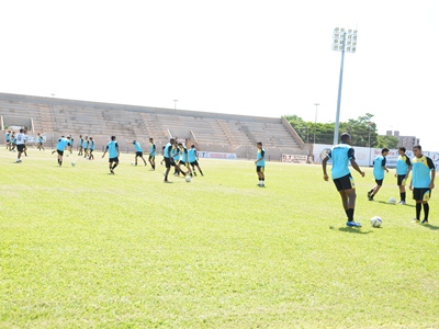 Jogadores treinaram na manhã de ontem -