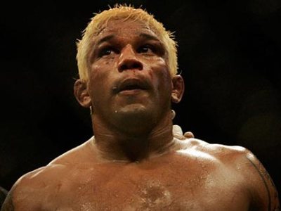Hermes França lutou por cinturão do UFC em 2007, mas foi pêgo no doping -