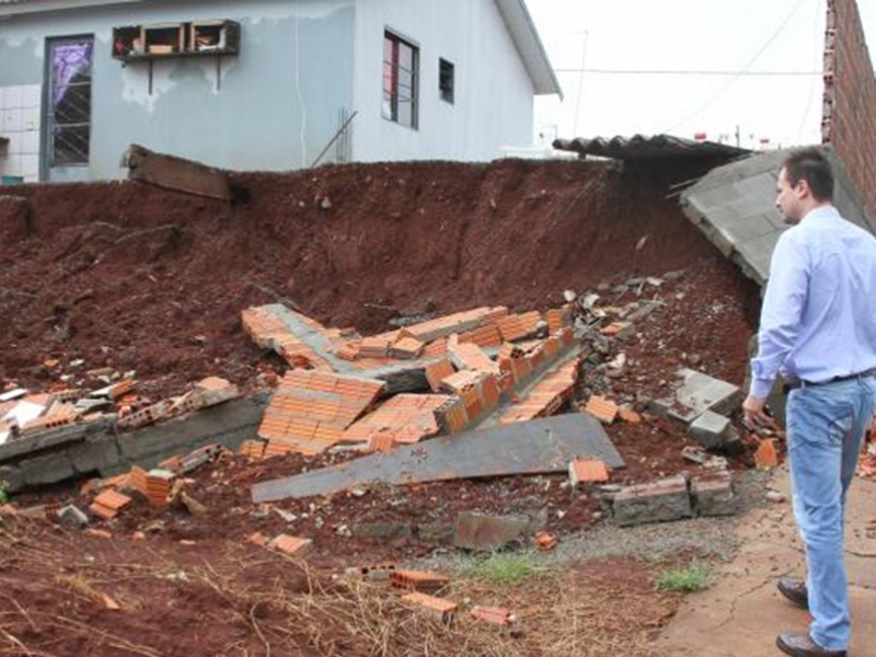 Casas atingidas pela chuva em Rolândia - Divulgação/Prefeitura de Rolândia