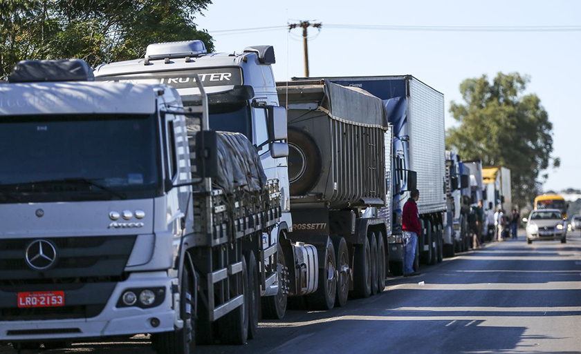 Acordo do governo com caminhoneiros para acabar com greve prejudicou ainda mais o agronegócio - Agência Brasil